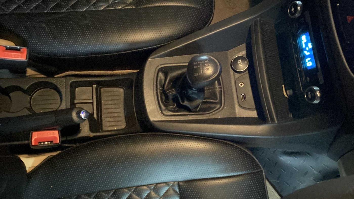 2020 Ford Figo Aspire TITANIUM PLUS 1.5 DIESEL, Diesel, Manual, 37,012 km, Gear Lever