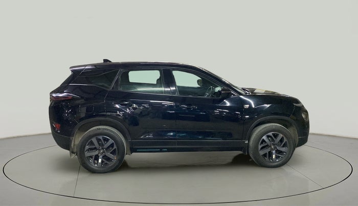 2022 Tata Harrier XZA SUNROOF 2.0L DARK EDITION, Diesel, Automatic, 15,757 km, Right Side View