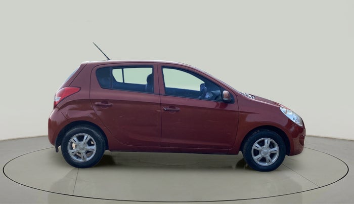 2011 Hyundai i20 SPORTZ 1.2, Petrol, Manual, 71,790 km, Right Side View