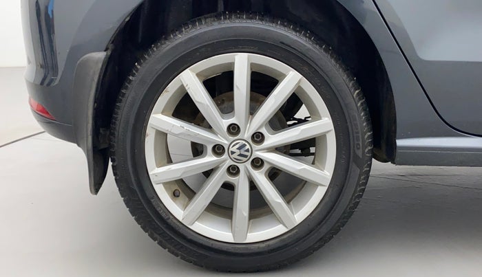2017 Volkswagen Polo HIGHLINE PLUS 1.5 16 ALLOY, Diesel, Manual, 79,075 km, Right Rear Wheel