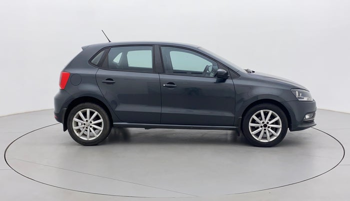 2017 Volkswagen Polo HIGHLINE PLUS 1.5 16 ALLOY, Diesel, Manual, 79,075 km, Right Side View