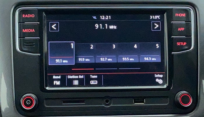 2017 Volkswagen Polo HIGHLINE PLUS 1.5 16 ALLOY, Diesel, Manual, 79,075 km, Infotainment System