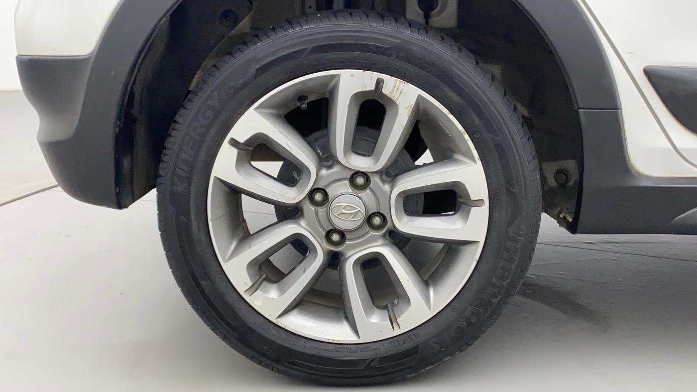 2016 Hyundai i20 Active 1.4 S, Diesel, Manual, 80,805 km, Right Rear Wheel