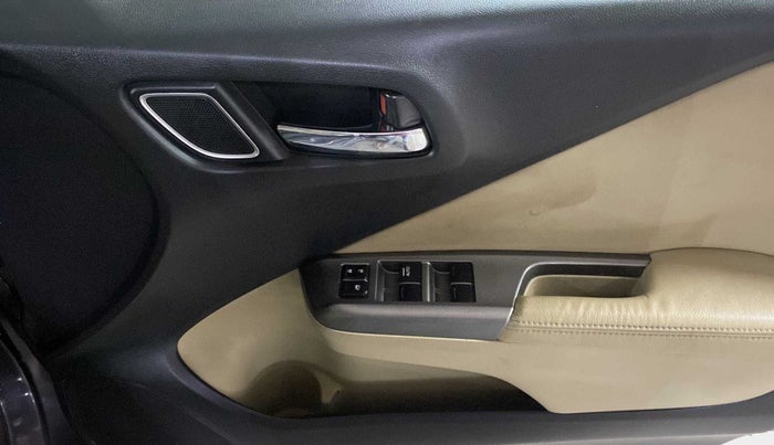2017 Honda City 1.5L I-VTEC VX, Petrol, Manual, 38,736 km, Driver Side Door Panels Control