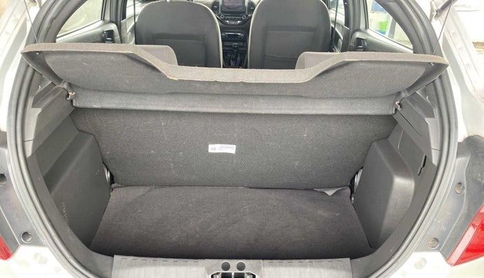 2018 Ford FREESTYLE TITANIUM PLUS 1.2 PETROL, Petrol, Manual, 68,737 km, Boot Inside