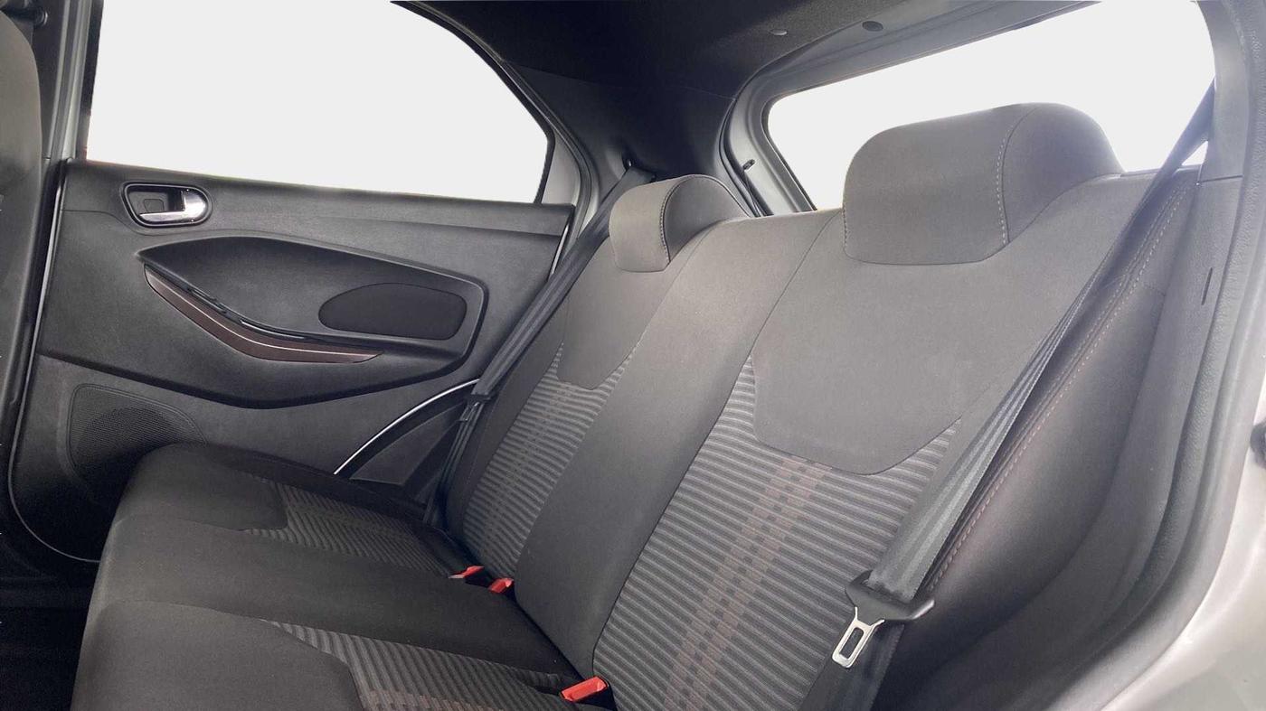 2018 Ford FREESTYLE TITANIUM PLUS 1.2 PETROL, Petrol, Manual, 68,737 km, Right Side Rear Door Cabin