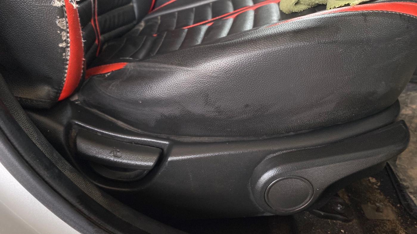 2014 Hyundai Xcent S 1.1 CRDI (O), Diesel, Manual, 1,12,733 km, Driver Side Adjustment Panel