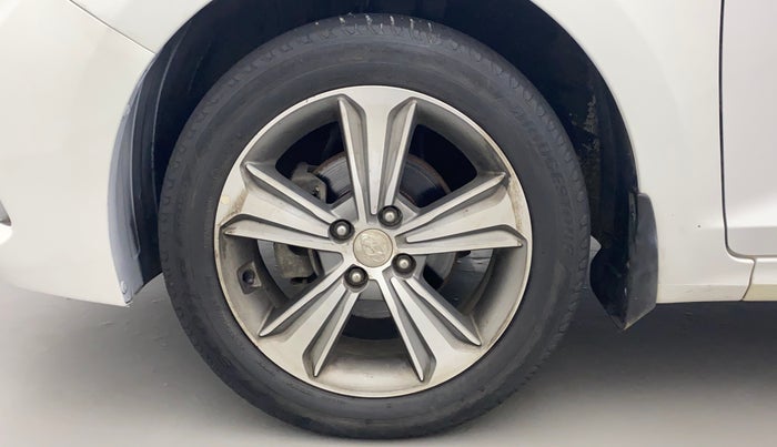 2018 Hyundai Verna 1.6 CRDI SX + AT, Diesel, Automatic, 62,553 km, Left Front Wheel