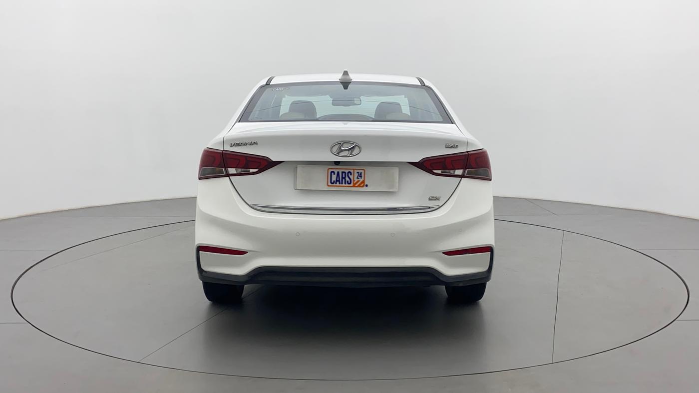 2018 Hyundai Verna 1.6 CRDI SX + AT, Diesel, Automatic, 62,553 km, Back/Rear