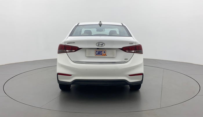 2018 Hyundai Verna 1.6 CRDI SX + AT, Diesel, Automatic, 62,553 km, Back/Rear