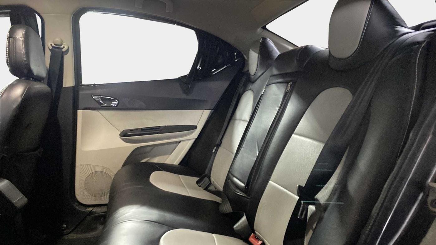 2022 Tata TIGOR XZ PLUS CNG, CNG, Manual, 15,268 km, Right Side Rear Door Cabin