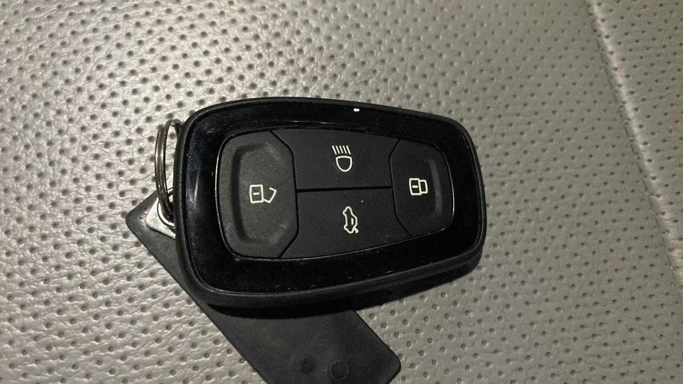 2022 Tata TIGOR XZ PLUS CNG, CNG, Manual, 15,268 km, Key Close Up