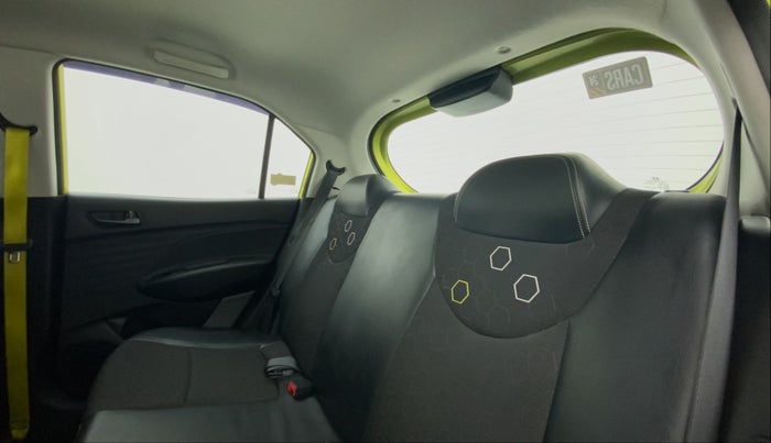 2018 Hyundai NEW SANTRO SPORTZ AMT, Petrol, Automatic, 35,326 km, Right Side Rear Door Cabin