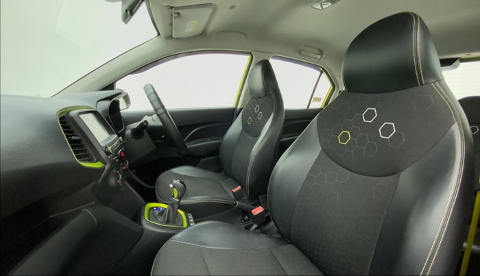2018 Hyundai NEW SANTRO SPORTZ AMT, Petrol, Automatic, 35,326 km, Right Side Front Door Cabin