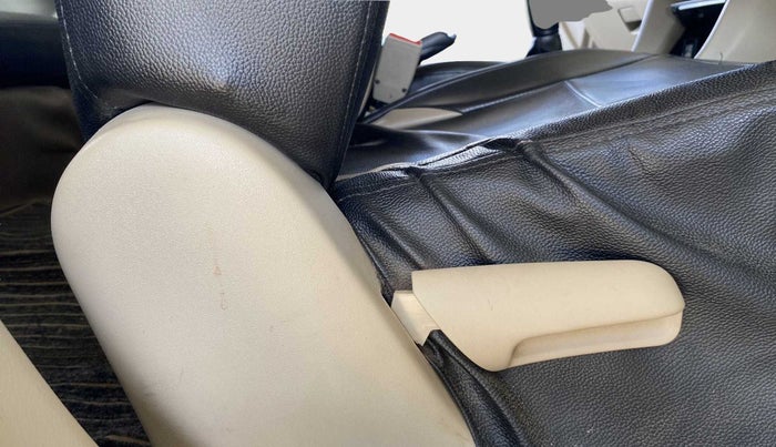 2018 Maruti Ciaz SIGMA DIESEL 1.3, Diesel, Manual, 74,088 km, Driver Side Adjustment Panel