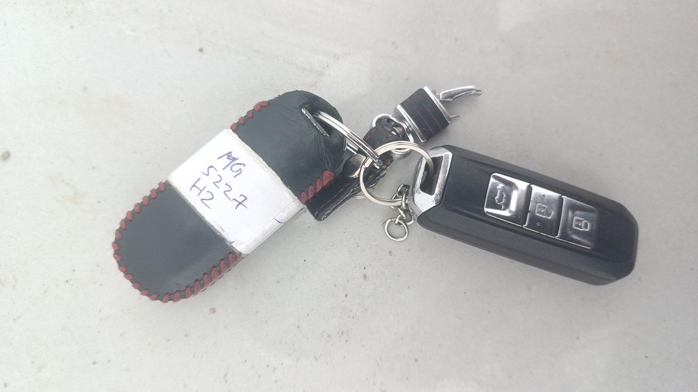 2020 MG HECTOR PLUS SHARP 2.0 DIESEL TURBO MT 6-STR, Diesel, Manual, 95,370 km, Key Close Up
