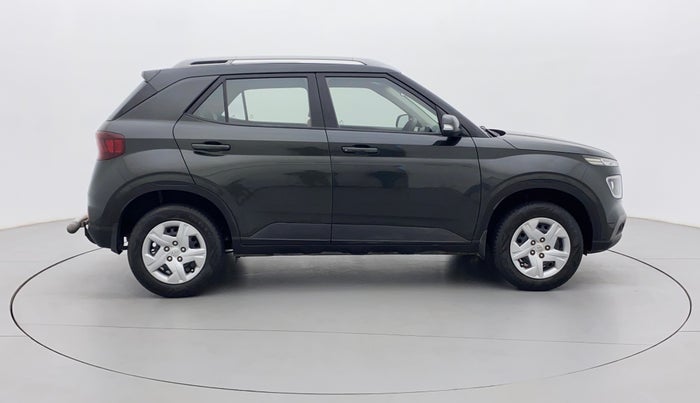 2021 Hyundai VENUE S+ 1.2, Petrol, Manual, 12,901 km, Right Side View