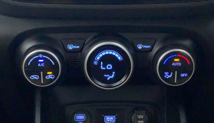 2021 Hyundai VENUE S+ 1.2, Petrol, Manual, 12,901 km, Automatic Climate Control