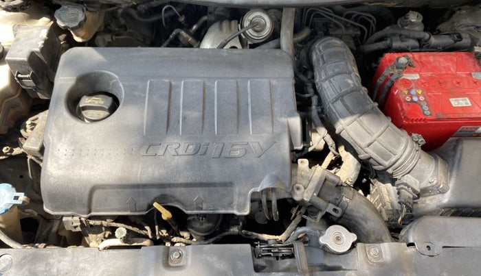2012 Hyundai Verna FLUIDIC 1.6 CRDI SX, Diesel, Manual, 93,863 km, Open Bonet