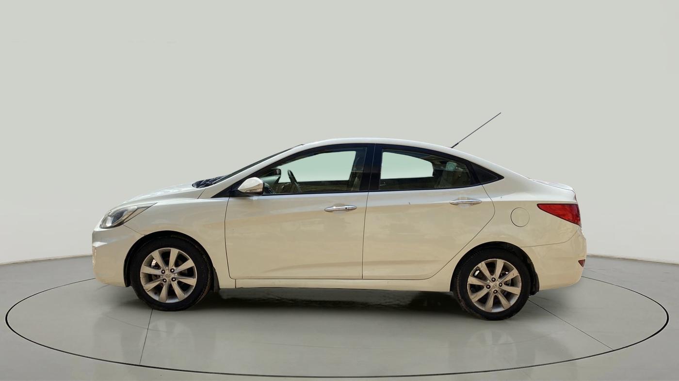 2012 Hyundai Verna FLUIDIC 1.6 CRDI SX, Diesel, Manual, 93,863 km, Left Side