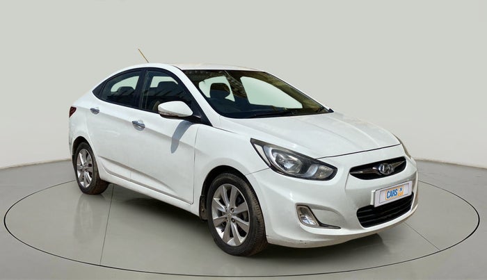 2012 Hyundai Verna FLUIDIC 1.6 CRDI SX, Diesel, Manual, 93,863 km, Right Front Diagonal