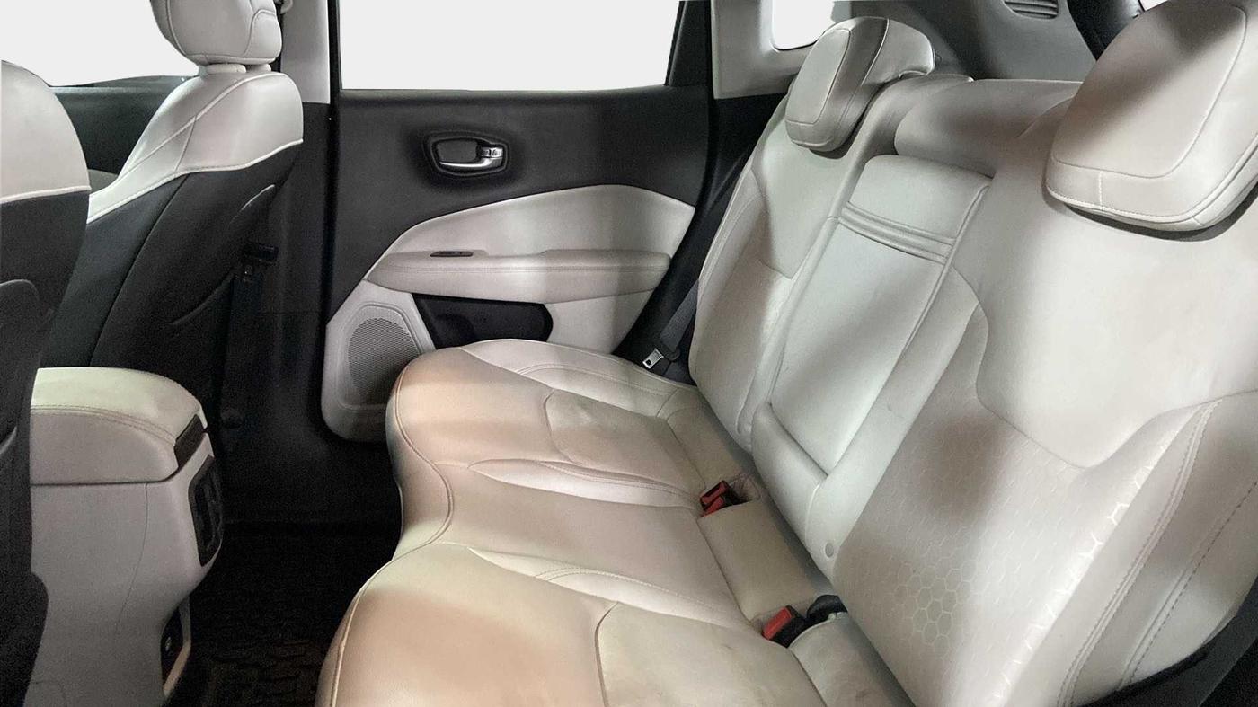 2020 Jeep Compass LONGITUDE PLUS 2.0 DIESEL, Diesel, Manual, 36,883 km, Right Side Rear Door Cabin