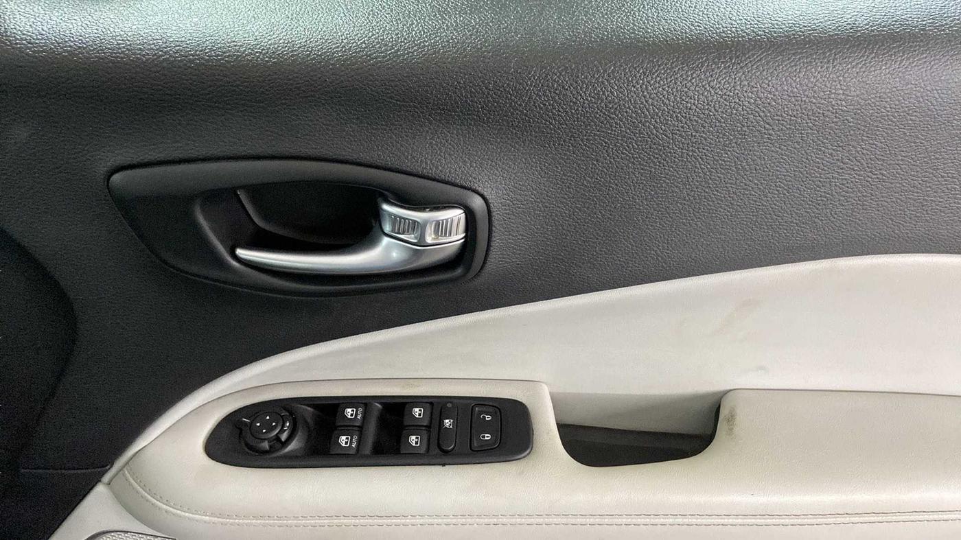 2020 Jeep Compass LONGITUDE PLUS 2.0 DIESEL, Diesel, Manual, 36,883 km, Driver Side Door Panels Control