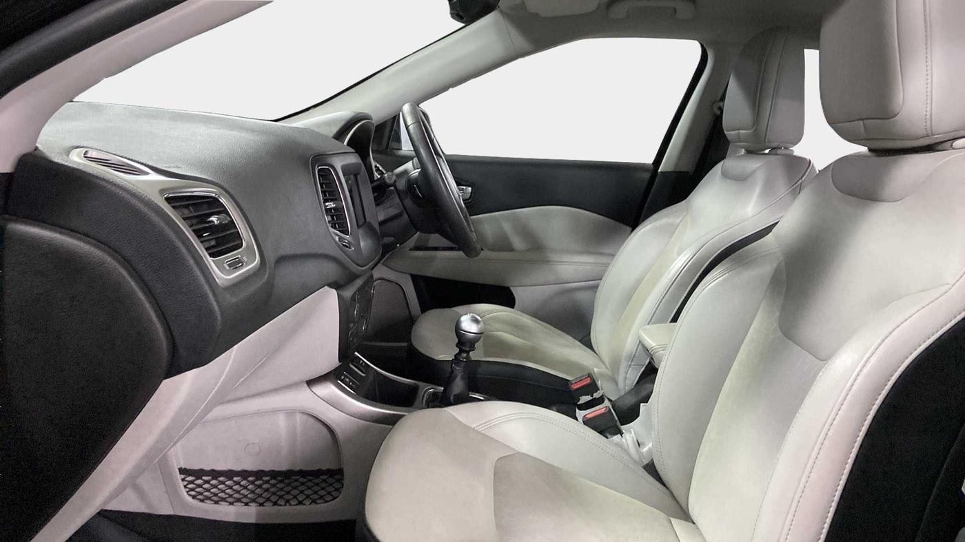 2020 Jeep Compass LONGITUDE PLUS 2.0 DIESEL, Diesel, Manual, 36,883 km, Right Side Front Door Cabin