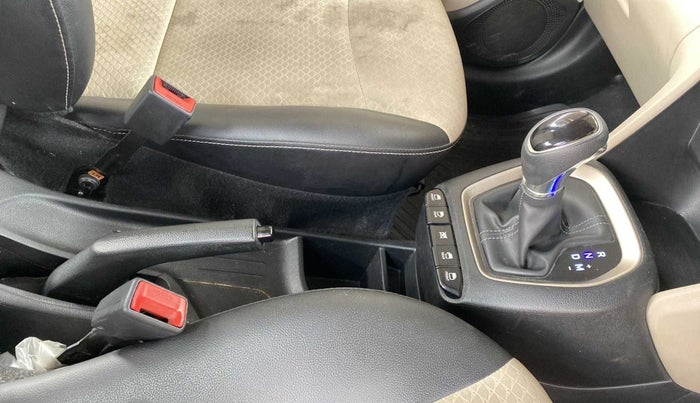 2019 Hyundai NEW SANTRO SPORTZ AMT, Petrol, Automatic, 41,309 km, Gear Lever