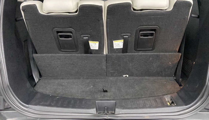 2021 Tata Safari XZA PLUS GOLD, Diesel, Automatic, 20,711 km, Boot Inside