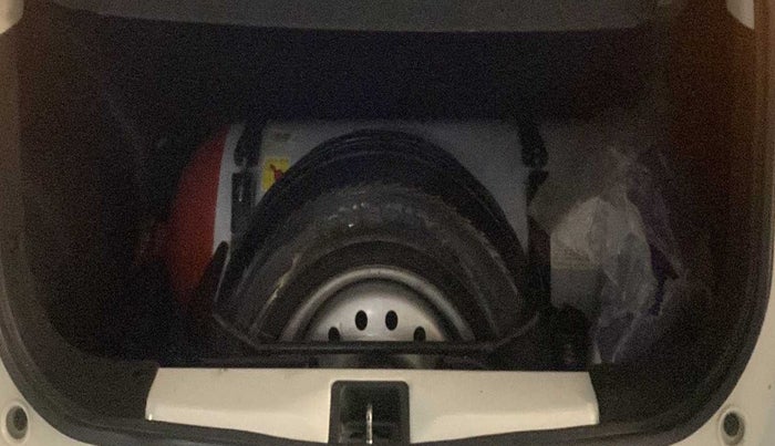 2021 Maruti New Wagon-R LXI CNG (O) 1.0, CNG, Manual, 73,611 km, Boot Inside