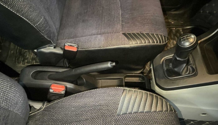 2021 Maruti New Wagon-R LXI CNG (O) 1.0, CNG, Manual, 73,611 km, Gear Lever