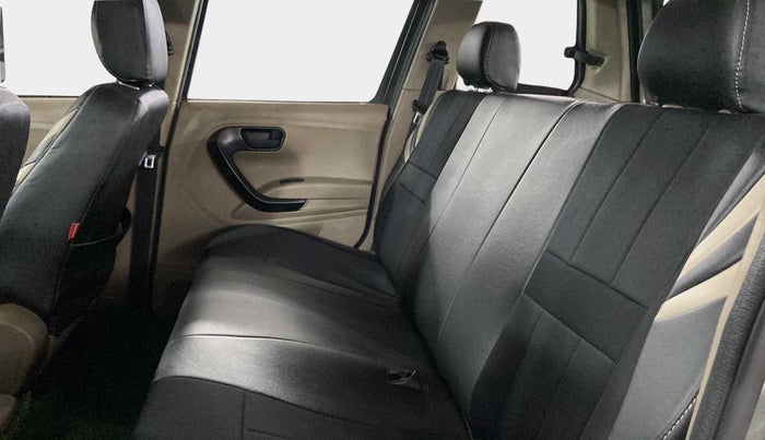 2023 Mahindra BOLERO NEO N 8, Diesel, Manual, 12,875 km, Right Side Rear Door Cabin