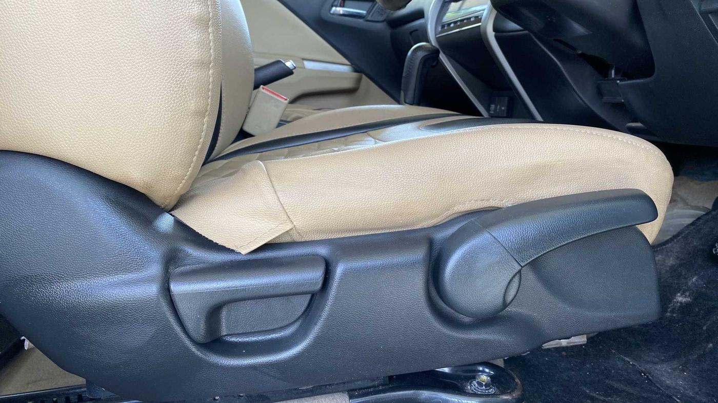 2016 Honda City 1.5L I-VTEC VX CVT, Petrol, Automatic, 53,169 km, Driver Side Adjustment Panel