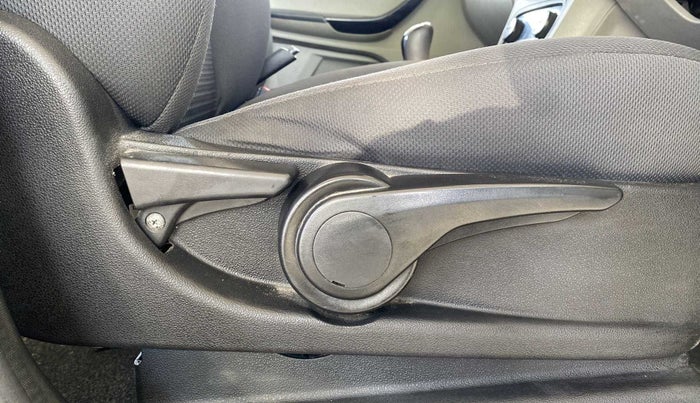 2019 Tata Tiago XZ PLUS DIESEL, Diesel, Manual, 67,143 km, Driver Side Adjustment Panel