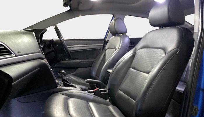2018 Hyundai New Elantra 1.6 SX (O) AT DIESEL, Diesel, Automatic, 48,716 km, Right Side Front Door Cabin