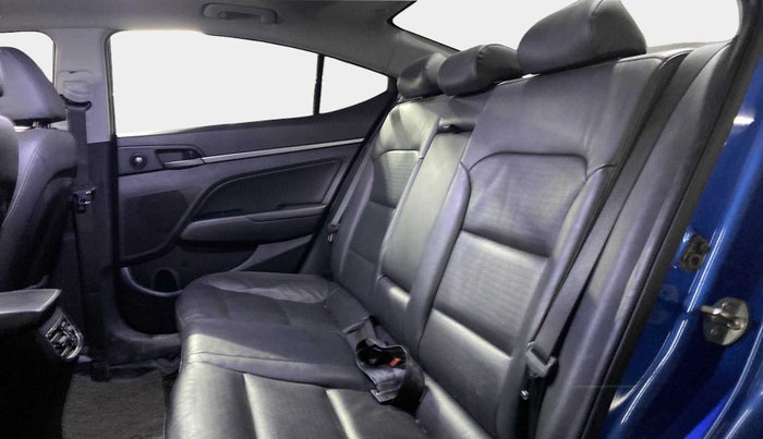 2018 Hyundai New Elantra 1.6 SX (O) AT DIESEL, Diesel, Automatic, 48,716 km, Right Side Rear Door Cabin