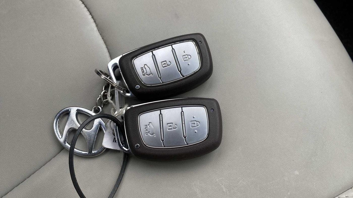 2020 Hyundai Creta S 1.5 PETROL, Petrol, Manual, 17,642 km, Key Close Up
