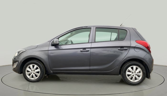 2014 Hyundai i20 SPORTZ 1.2, Petrol, Manual, 57,875 km, Left Side