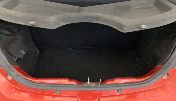 2018 Tata Tiago XZ PETROL, Petrol, Manual, 56,337 km, Boot Inside