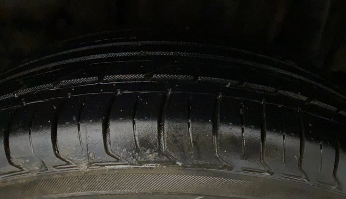 2018 Tata Tiago XZ PETROL, Petrol, Manual, 56,337 km, Left Rear Tyre Tread