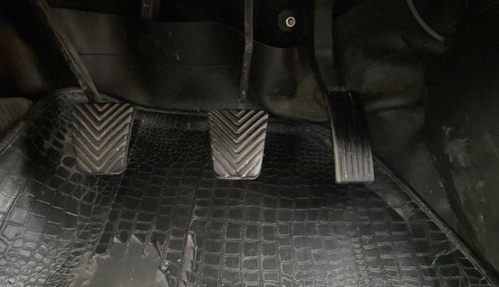 2016 Hyundai Verna FLUIDIC 4S 1.4 VTVT, Petrol, Manual, 58,781 km, Pedals