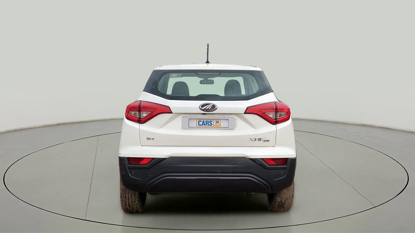 2019 Mahindra XUV300 W4 1.5 DIESEL, Diesel, Manual, 33,060 km, Back/Rear