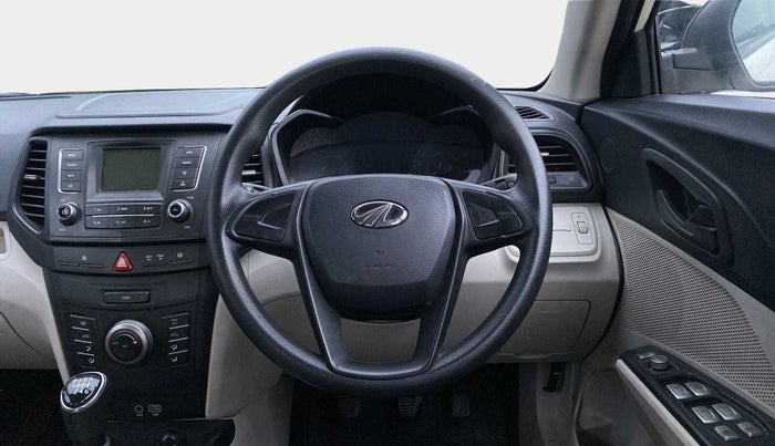2019 Mahindra XUV300 W4 1.5 DIESEL, Diesel, Manual, 33,060 km, Steering Wheel Close Up