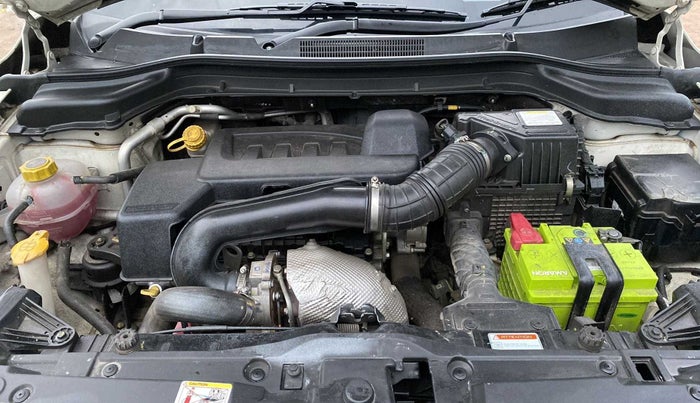2019 Mahindra XUV300 W4 1.5 DIESEL, Diesel, Manual, 33,060 km, Open Bonet