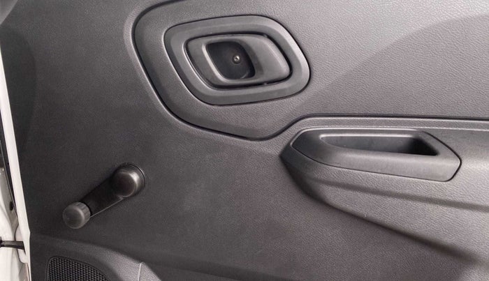 2021 Datsun Redi Go A, Petrol, Manual, 8,346 km, Driver Side Door Panels Control