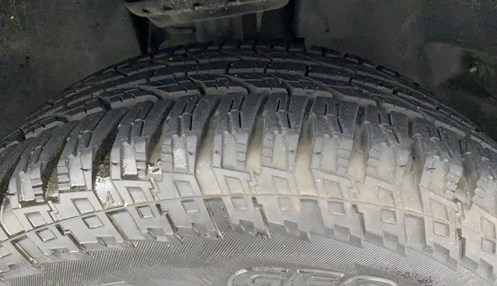 2019 Tata Harrier XZ 2.0L, Diesel, Manual, 35,215 km, Right Front Tyre Tread