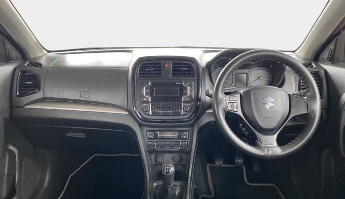 2017 Maruti Vitara Brezza ZDI, Diesel, Manual, 24,142 km, Dashboard