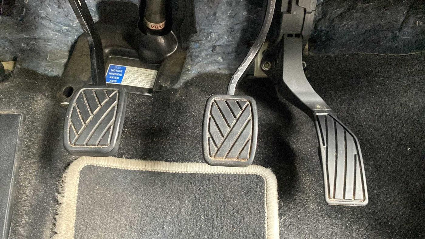 2017 Maruti Vitara Brezza ZDI, Diesel, Manual, 24,142 km, Pedals