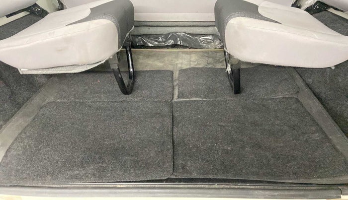 2017 Mahindra Scorpio S7, Diesel, Manual, 47,000 km, Boot Inside